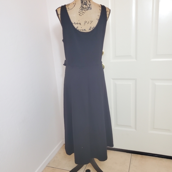 City Chic Sleeveless Dress - Picture 4 of 8